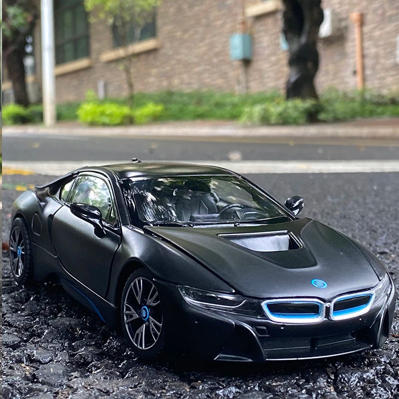 Free delivery 1:24 BMW I8 Supercar alloy car model Diecasts & Toy Vehicles Collect gifts Non-remote control type transport toy