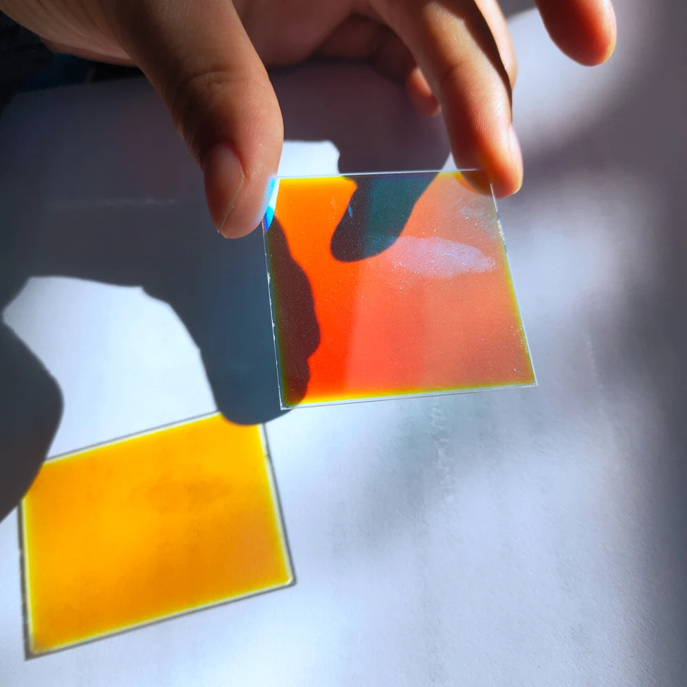 Dichroic glass plate color glass Reflection blue transmission red 44*44*0.8mm