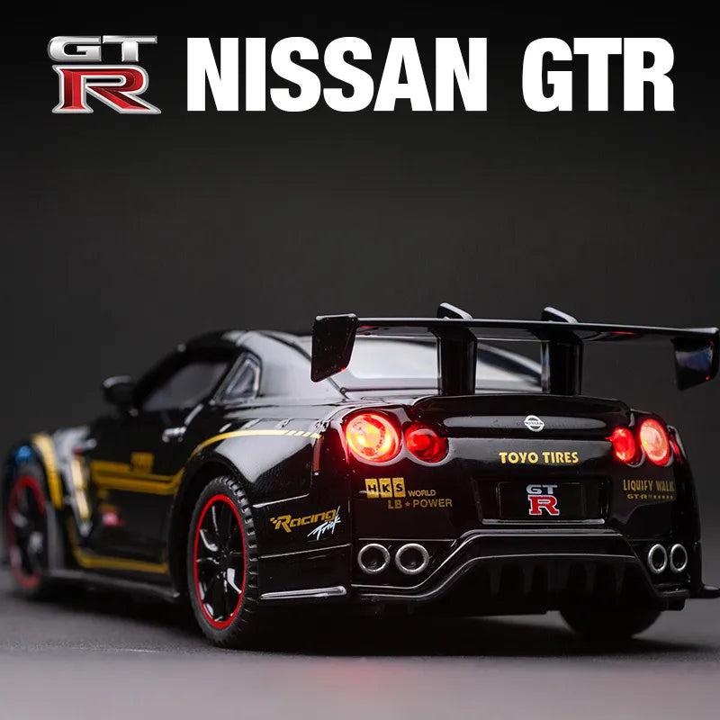 Free Shipping New 1:32 NISSAN GTR GT-R R35 Alloy Car Model Diecasts & Toy Vehicles Toy Cars Kid Toys For Children Gifts Boy Toy