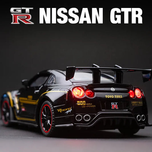 Free Shipping New 1:32 NISSAN GTR GT-R R35 Alloy Car Model Diecasts & Toy Vehicles Toy Cars Kid Toys For Children Gifts Boy Toy