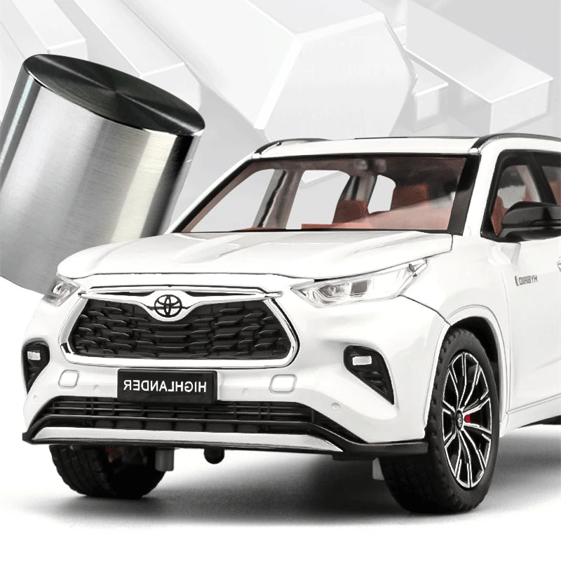 1:24 Toyota Highlander SUV Alloy Car Model Diecasts & Toy Metal Off-road Vehicles Car Model Simulation Sound and Light Kids Gift