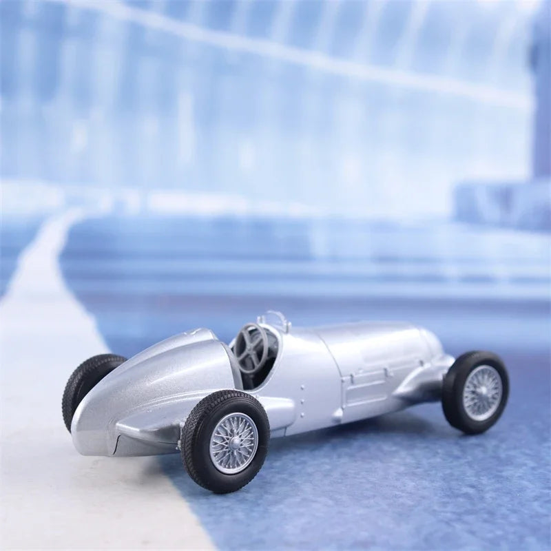 WELLY 1:36 1937 Mercedes-Benz W125 High Simulation Diecast Car Metal Alloy Model Car Children's toys collection gifts B788