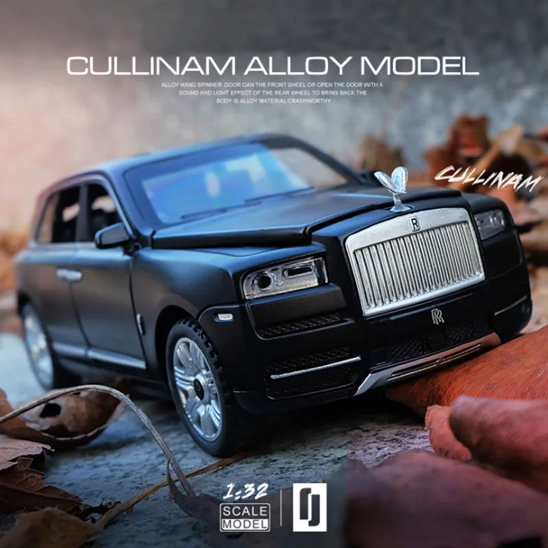1:32 Scale Rolls Royce Cullinan Diecast Car Metal Model Sound And Light Pull Back SUV 7 Doors Can Be Opened For Kids Gifts Toys